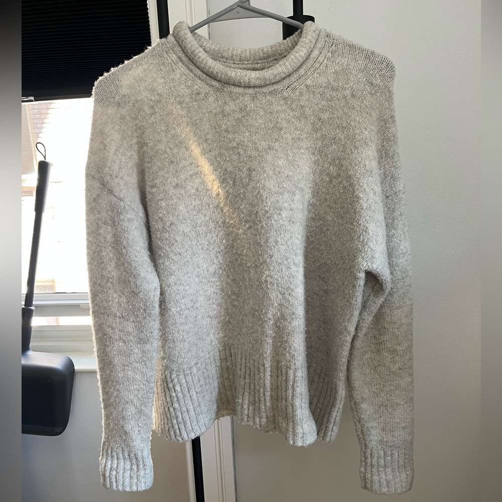 Madewell women’s gray sweater size S